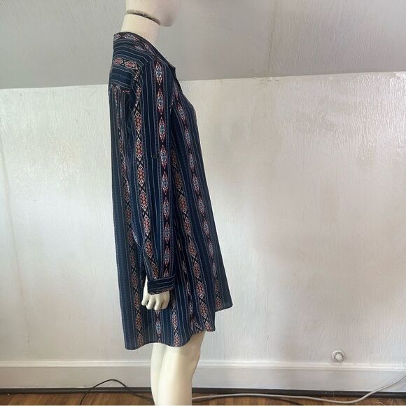 Entro Navy Blue Southwestern Pattern Shirtdress with rolled up sleeves - Picture 9 of 16